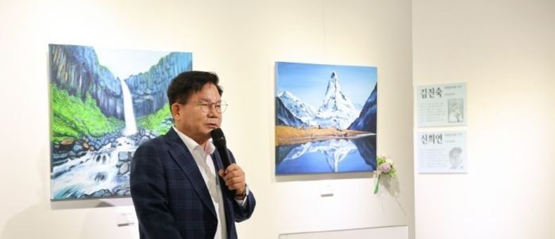 장애의 벽을 넘은 예술... 박강수 마포구청장 장애예술전시 페스티벌 참석