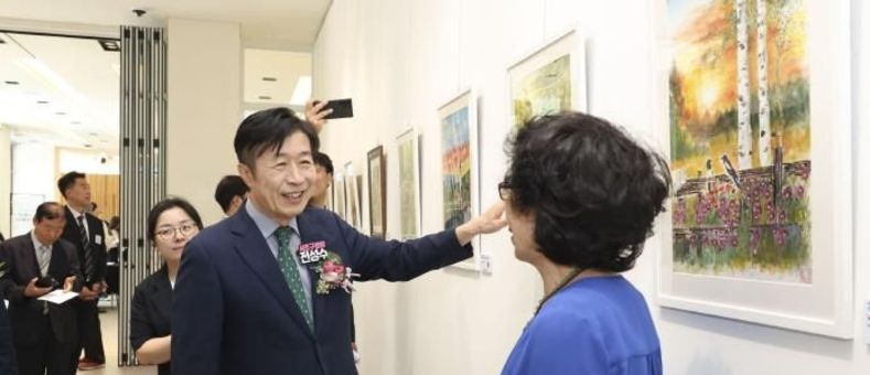 서초구, 노인의 날 맞아 '행복한 노년, 서초애(愛)산다' 개최
