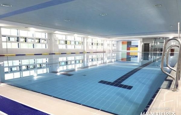 용산구, 이태원초 수영장 발달장애인 수영 프로그램 신설