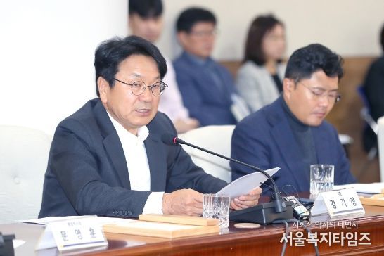 강기정 광주광역시장이 3일 오전 광주광역시의회 4층 대회의실에서 열린 의정협의회에 참석해 발언을 하고 있다./광주광역시 제공