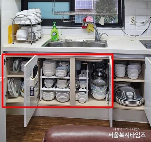 경로당 주방 수납공간 개선(후)
