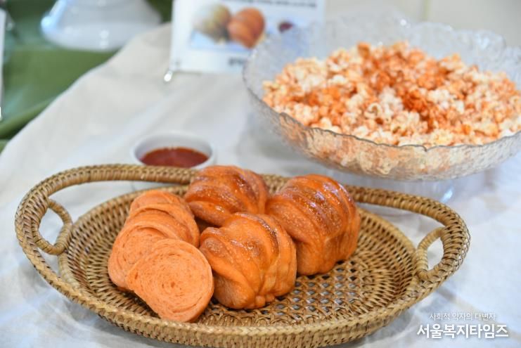 사내면 음식점들이 참여한 신메뉴 및 식가공품 개발 지원사업 시식 품평회가 지난 23일 사내면 힐링센터에서 열렸다