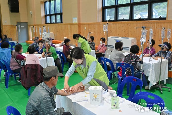 정선군, 서울아산병원과 남면 지역주민 무료 의료봉사 실시