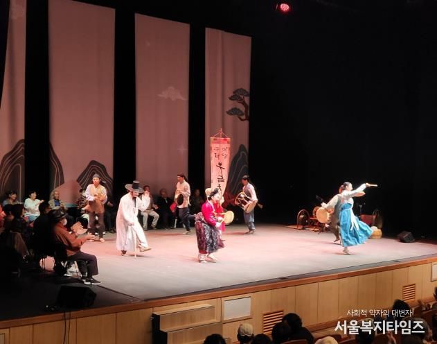 금산행복대학 특별활동 공연