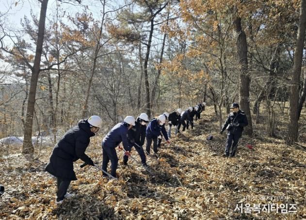 올해 2월 진화대 대상 산불 방화선 구축 훈련 모습.