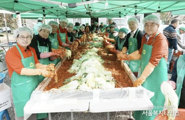 광주시 초월읍 새마을회, ‘사랑의 김장 담그기’ 행사 열어