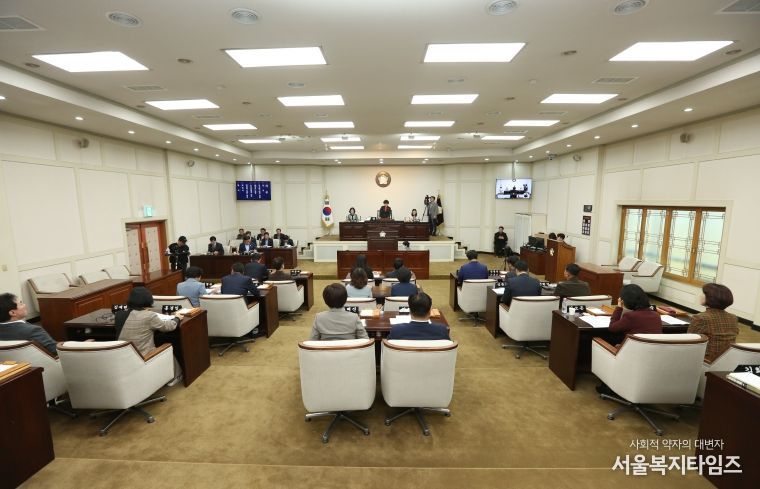 대구 수성구의회는 11일 제273회 제2차 정례회 제1차 본회의를 시작으로 39일간의 의사일정에 돌입한다.