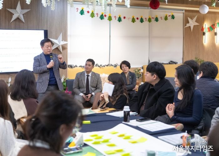 박승원 광명시장이 지난 6일 청년동에서 열린 '청년대회 G.Y.F 2025'에 참석해 인사말을 하고 있다.