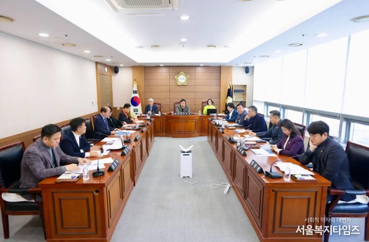 천안시의회 예산결산특별위원회, 2026년도 본예산안 심사
