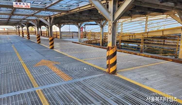 “시흥유통센터 부설주차장 200면 개방”…금천구 업무협약 체결