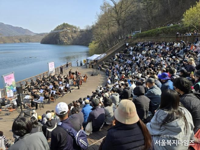 지난해 농다리 축제 사진