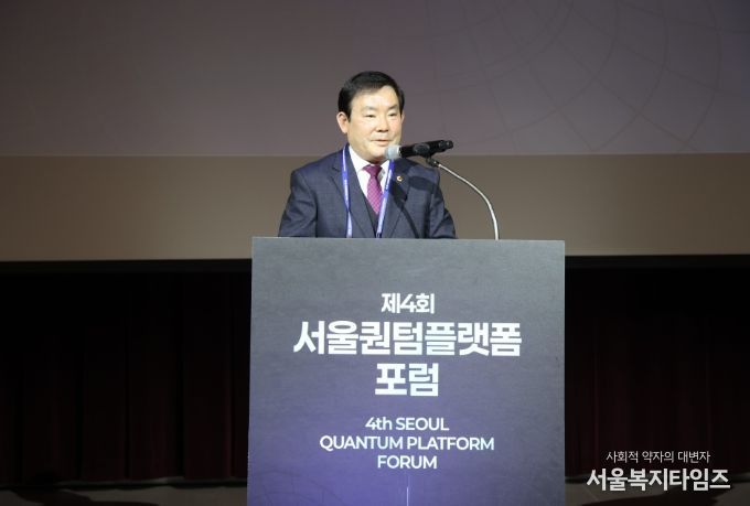 축사하는 임춘대 기획경제위원장