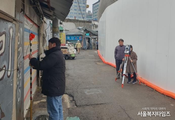 세운5구역 노후건물 측정점 설치 모습