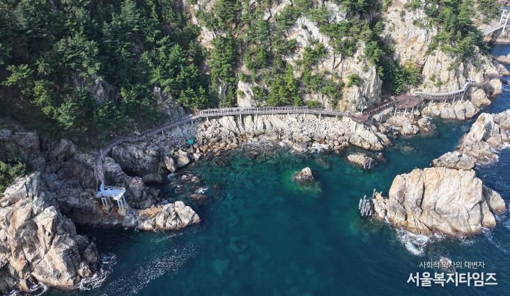 초곡 용굴촛대바위